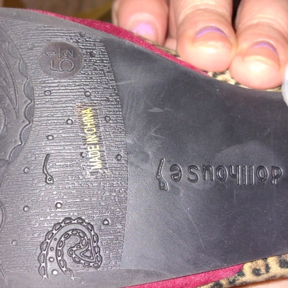 DOLLHOUSE SIZE 5.5 LEOPARD PRINT PUMP - Picture 13 of 17